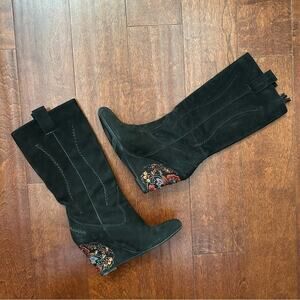 Classical Western Whimsigoth Boho Black Suede Embroidered Wedge Boots, Size 6.5